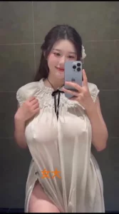 大胸女大对小胸老师合集
